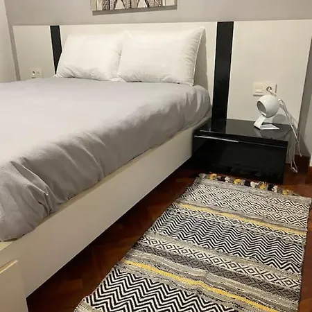 “ledicia”, Piso En Alquiler Apartment *