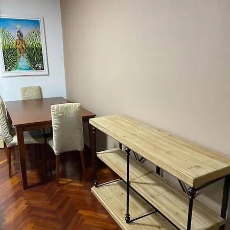 “ledicia”, Piso En Alquiler Apartman Vigo